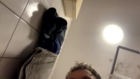 armyskater32 online show from 17, 10, 2025