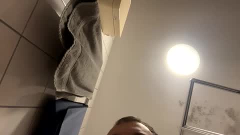 armyskater32 online show from 23, 11, 2025