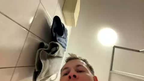 armyskater32 online show from 19, 7, 2026