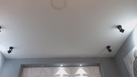 Arohom Lester online show from 28, 10, 2025