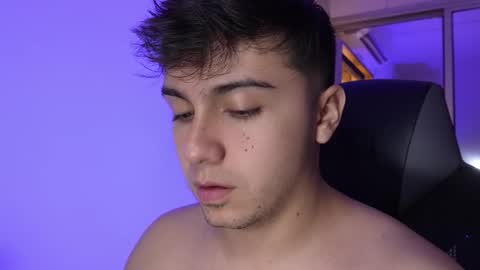 aron__cooper online show from 27, 10, 2025