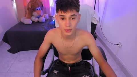 Aaron online show from 31, 3, 2026