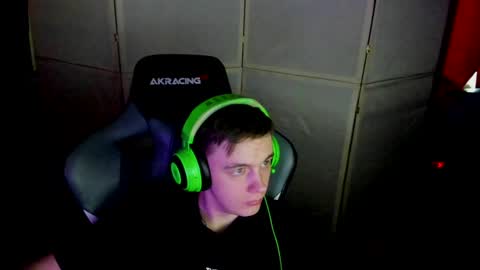 biggest penis  online show from 23, 1, 2025