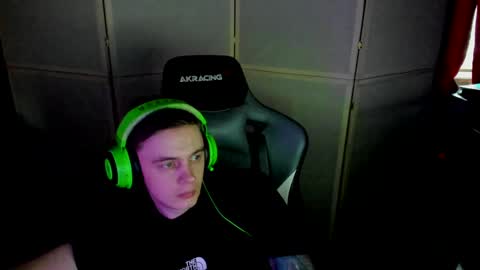 biggest penis  online show from 31, 1, 2025