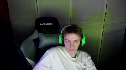 biggest penis  online show from 26, 2, 2025