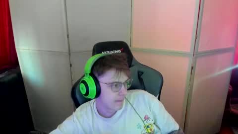 biggest penis  online show from 9, 3, 2025