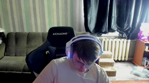 biggest penis  online show from 19, 10, 2025