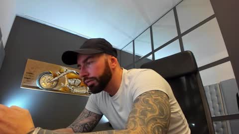 AronGrant online show from 26, 2, 2025