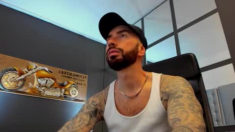 AronGrant online show from 4, 2, 2026