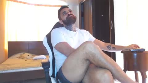 Snapshot of aronmiller404 chatting on 27, 12, 2024 aronmiller online show from 27, 12, 2024