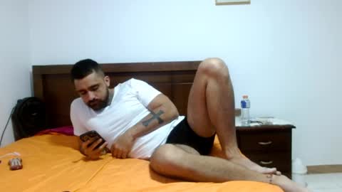 Snapshot of aronmiller404 chatting on 15, 9, 2025 aronmiller online show from 15, 9, 2025