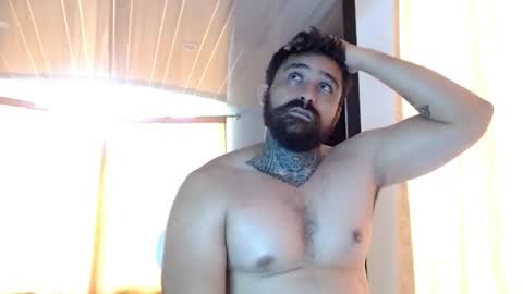 Snapshot of aronmiller404 chatting on 2, 2, 2026 aronmiller online show from 2, 2, 2026