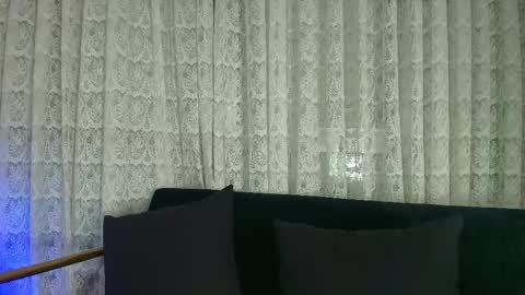    online show from 16, 9, 2025