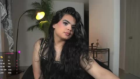 Chloe  online show from 7, 5, 2026