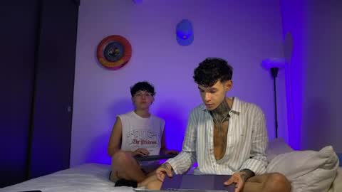 Snapshot of arteemiis chatting on 28, 4, 2026 online show from 28, 4, 2026