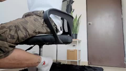 Snapshot of arteemiis chatting on 13, 5, 2026 online show from 13, 5, 2026