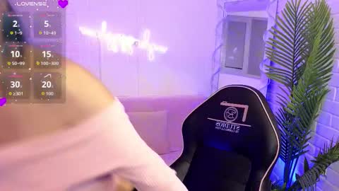 artemiss_tay online show from 30, 9, 2025