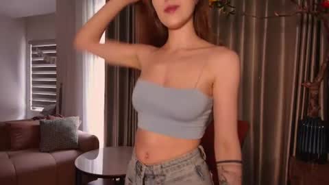 Snapshot of artexcite_ chatting on 25, 6, 2026 Lina online show from 25, 6, 2026