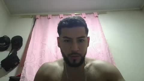 Snapshot of arthur1718 chatting on 5, 11, 2025 arthur1718 online show from 5, 11, 2025