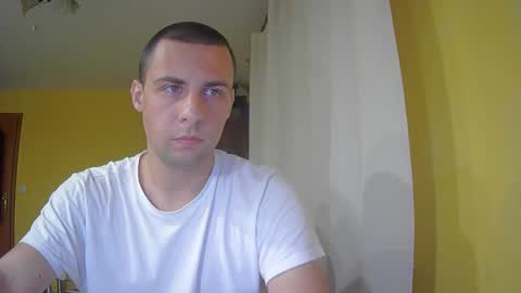 A online show from 17, 10, 2025