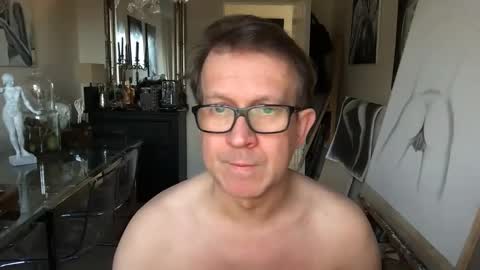 artisterotic online show from 25, 12, 2024