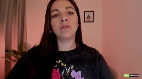 Snapshot of artmist_ chatting on 24, 10, 2025 Eli online show from 24, 10, 2025