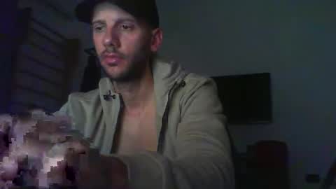 Snapshot of artur833 chatting on 17, 10, 2025 artur833 online show from 17, 10, 2025