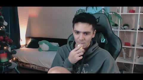 Artur Cumalot online show from 20, 12, 2024