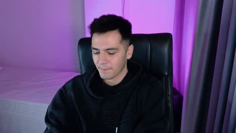 Artur Cumalot online show from 7, 1, 2025