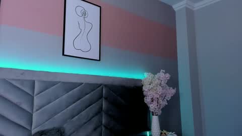 Snapshot of ary_thompson_ chatting on 10, 12, 2024 ARY THOMPSON online show from 10, 12, 2024