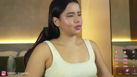 Snapshot of arya_ruiz chatting on 17, 12, 2025 Arya online show from 17, 12, 2025