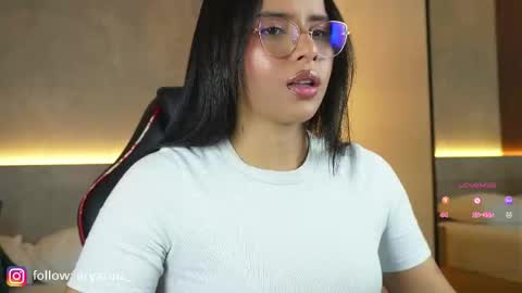 Snapshot of arya_ruiz chatting on 5, 1, 2026 Arya online show from 5, 1, 2026