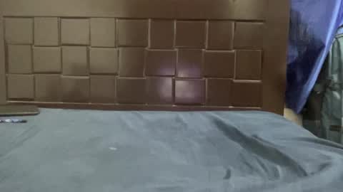 aryan_980763874 online show from 8, 2, 2026