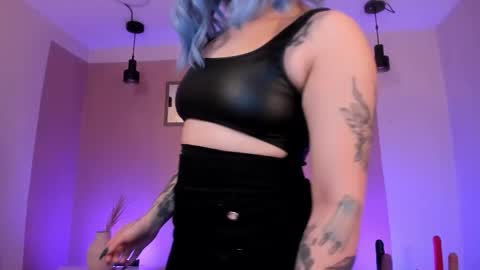 Asami  online show from 20, 12, 2025