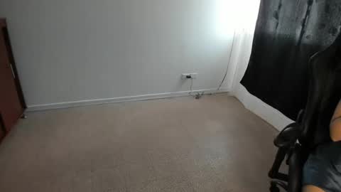 ash_smith1 online show from 4, 3, 2025