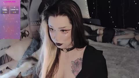 Sasha next stream December 4st  at  0000- 0030 am German time online show from 1, 11, 2025