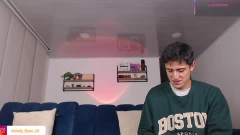 Ashley And Ryan  online show from 31, 5, 2026