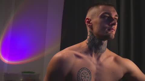 Snapshot of asher_88 chatting on 7, 2, 2025 Jerk Machine online show from 7, 2, 2025