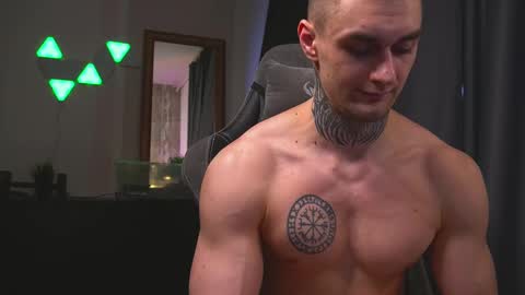 Snapshot of asher_88 chatting on 13, 2, 2025 Jerk Machine online show from 13, 2, 2025