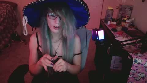 Snapshot of ashethegengar chatting on 8, 9, 2025 Ashley Scarlett online show from 8, 9, 2025