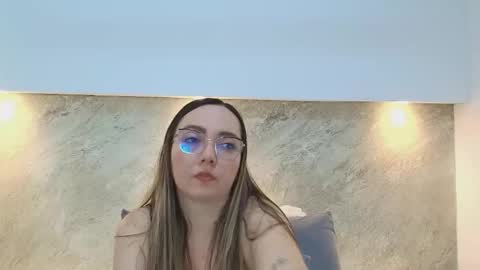 Asley Bennet online show from 20, 11, 2025