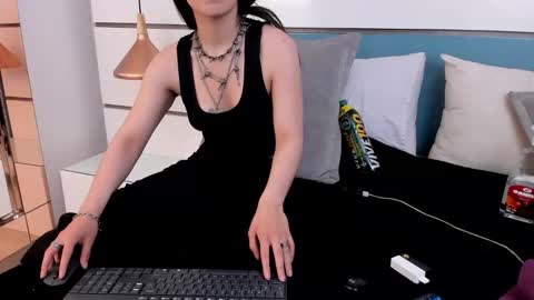 Ashkoreh online show from 22, 11, 2025