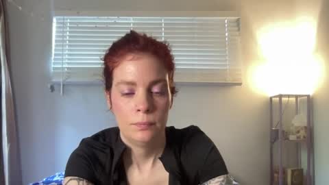 Ashlee online show from 6, 4, 2026