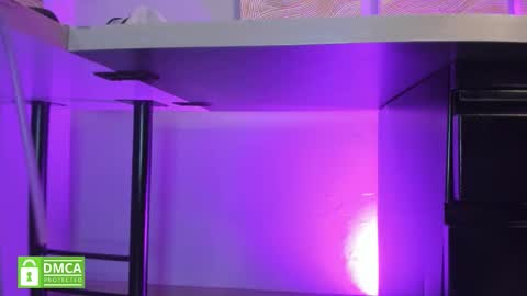 Ashley online show from 7, 11, 2025