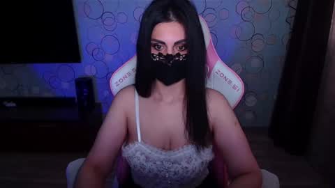 Snapshot of ashley__cooper__ chatting on 26, 5, 2026 Yasmina online show from 26, 5, 2026