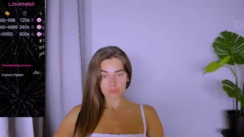 Snapshot of ashley__jess chatting on 8, 7, 2026 Ashley online show from 8, 7, 2026