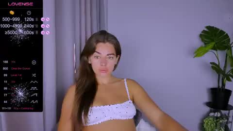 Snapshot of ashley__jess chatting on 19, 7, 2026 Ashley online show from 19, 7, 2026