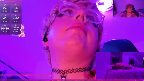 Snapshot of ashley_angel_love chatting on 5, 10, 2025 Angel Ashley Love  online show from 5, 10, 2025