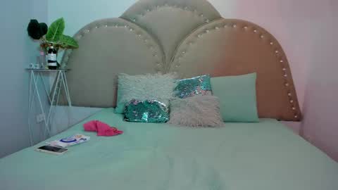 Snapshot of ashley_winterss chatting on 2, 6, 2026 ASHLEY online show from 2, 6, 2026