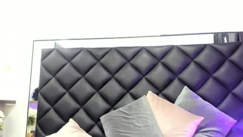 Snapshot of ashleyhiil2 chatting on 22, 1, 2025 AshleyHill online show from 22, 1, 2025